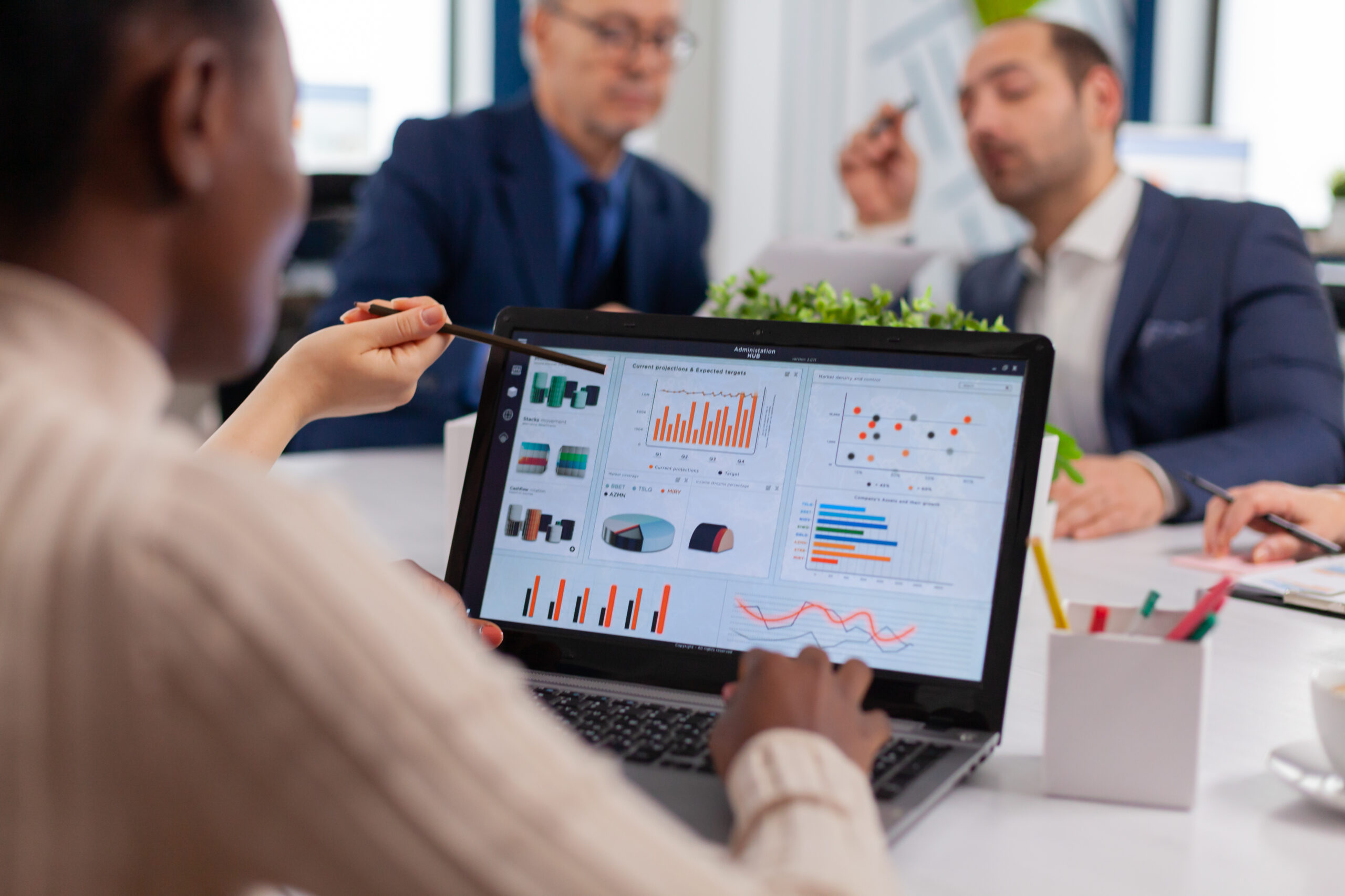 Analytics & Reporting Analytics & Reporting