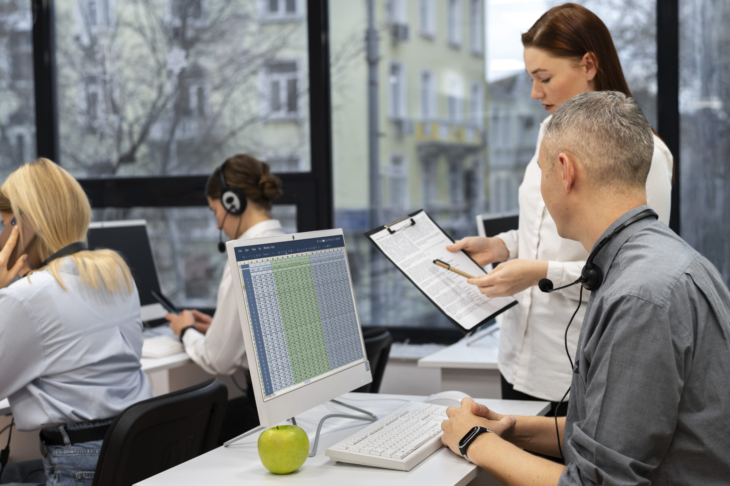Case Management & Resolution Tracking Case Management & Resolution Tracking
